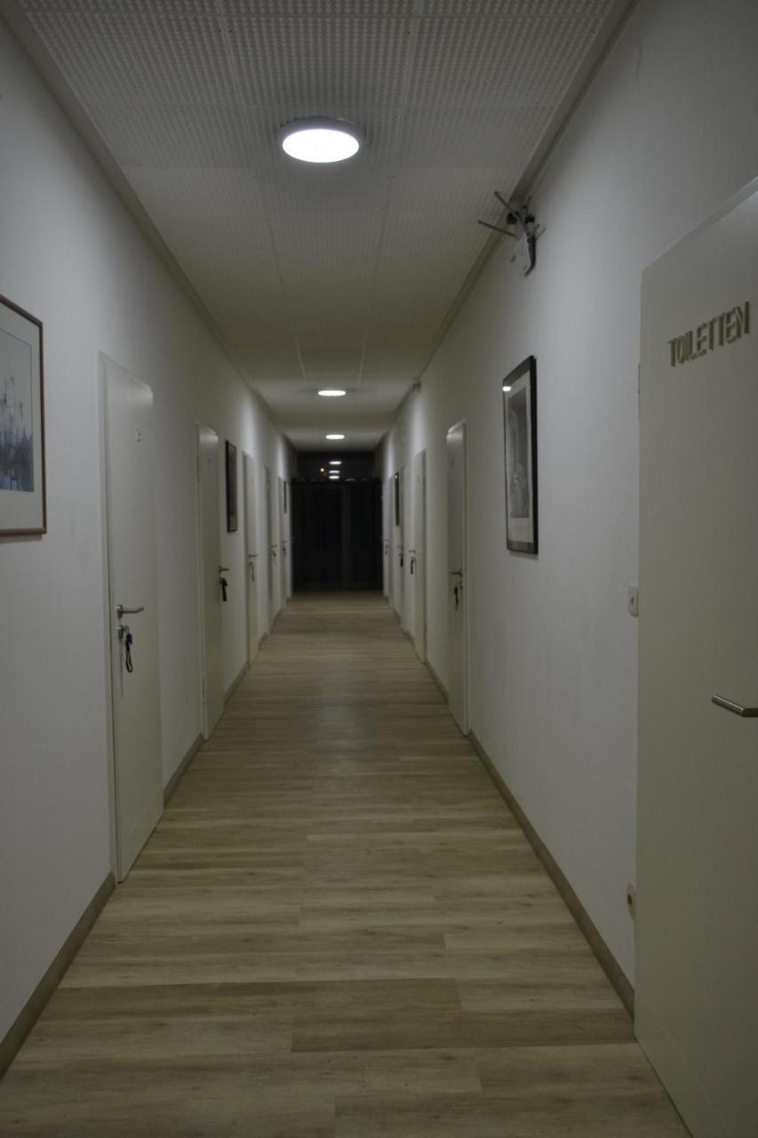 Pension Highway 3 Bielefeld Exterior foto
